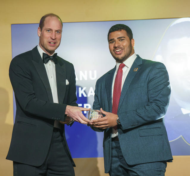 Oceans apart, William and Harry both salute Princess Diana's legacy at an awards  ceremony