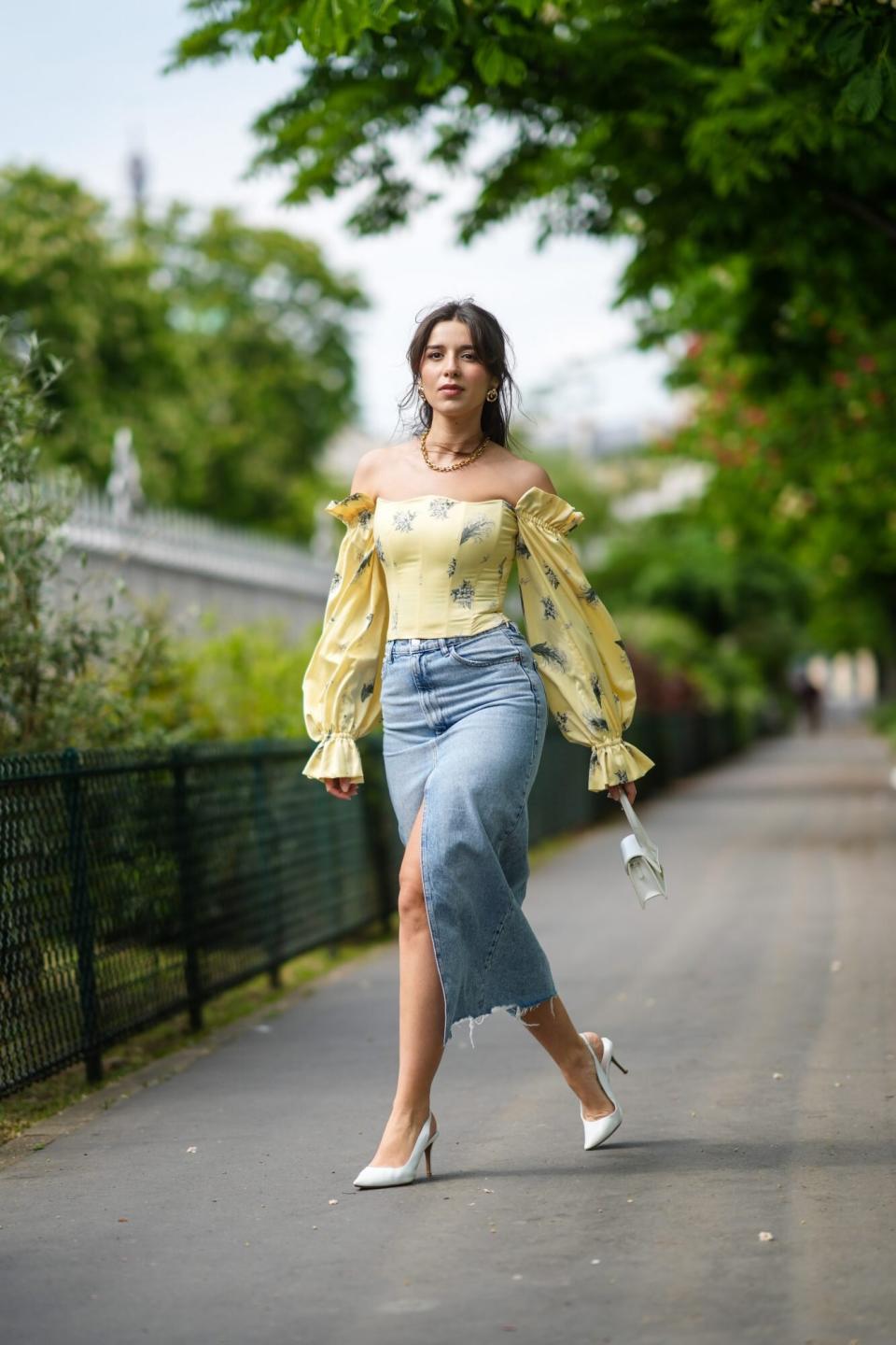 Jean Skirt Outfits