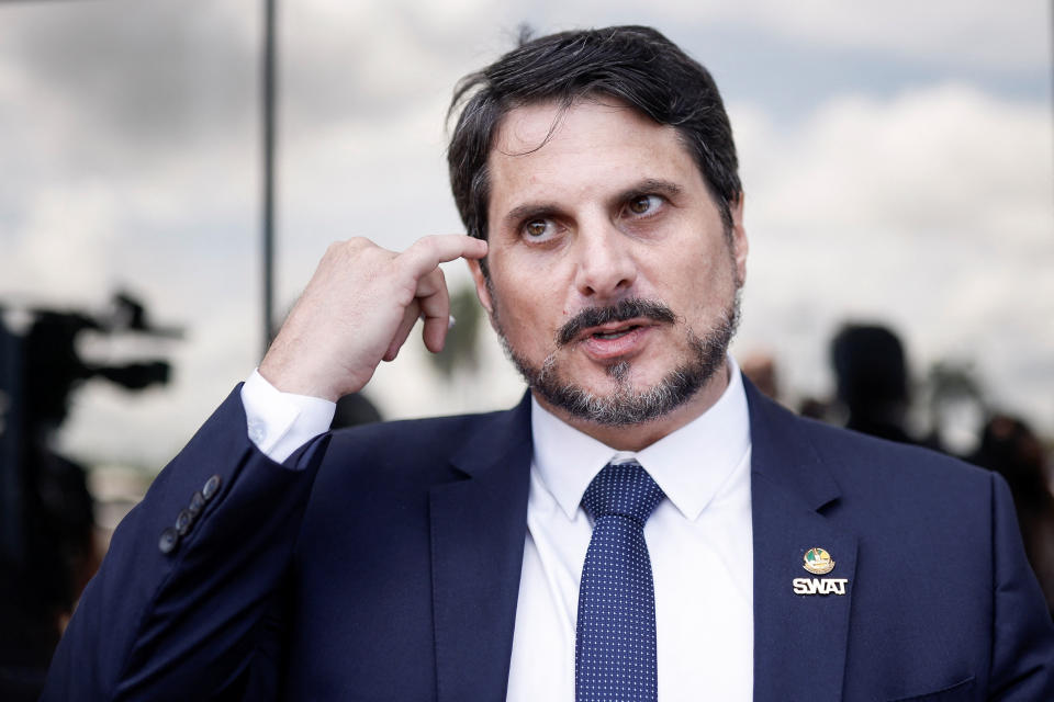 Senador bolsonaristas Marcos do Val afirmou que tentar&#xe1; reuni&#xe3;o com Alexandre de Moraes, do STF, para intervir por suspeito de terrorismo no DF - Foto: REUTERS/Amanda Perobelli