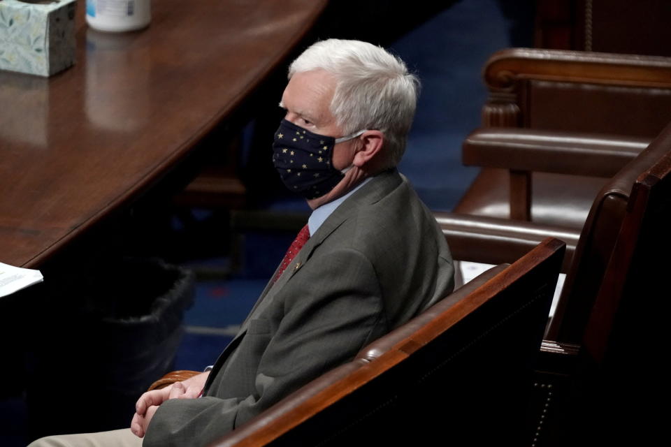 Rep. Mo Brooks (R-Ala.) attends a reconvened joint session of Congress on Jan. 6 to certify the Electoral College votes for President-elect Joe Biden after a riot at the U.S. Capitol. (Photo: Greg Nash/Pool via REUTERS)