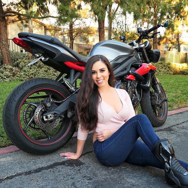 La motocilcista Annette Carrión