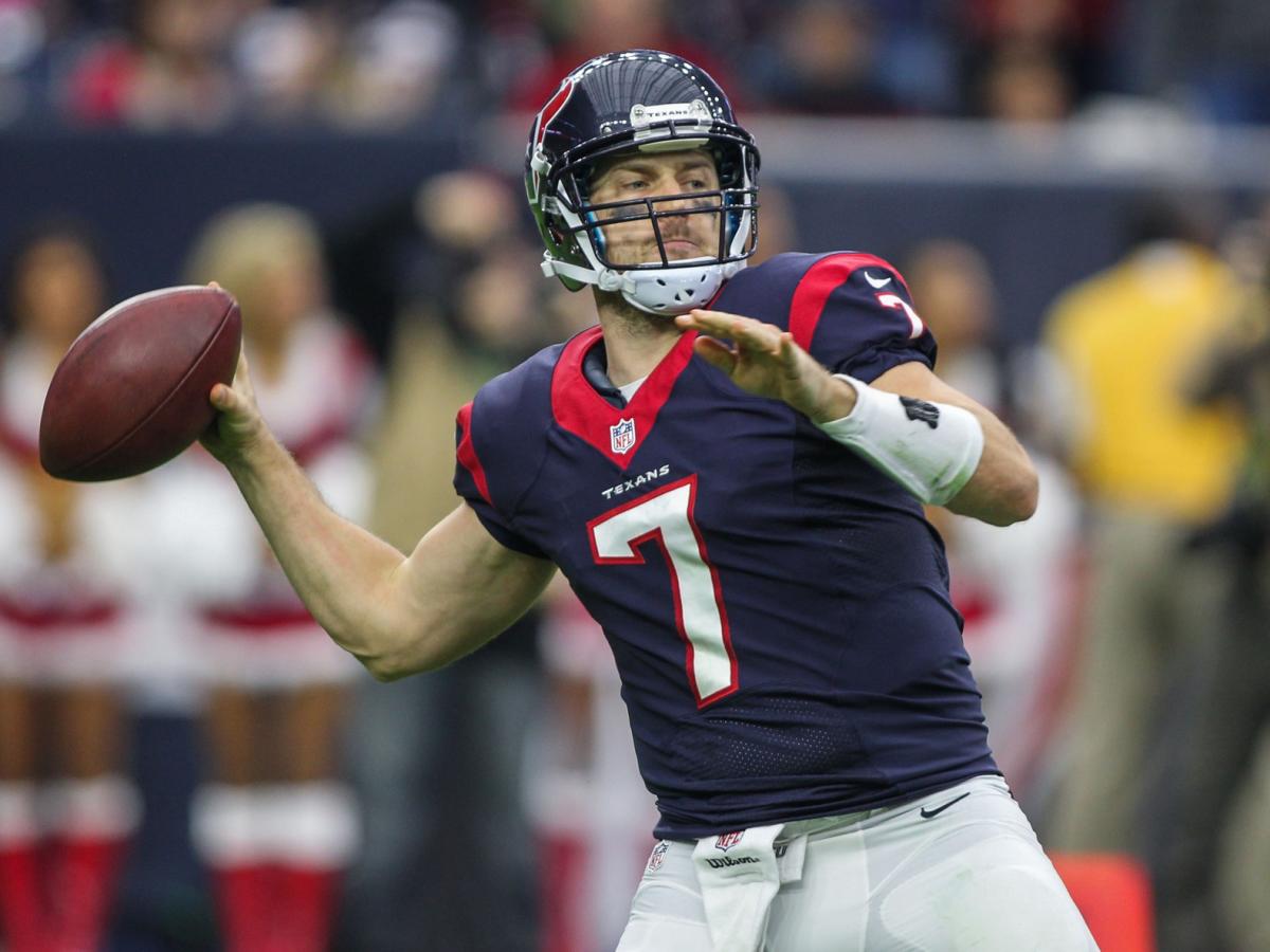 Houston Texans quarterback Case Keenum passes the ball during the NFL  football team's training camp Thursday, July 27, 2023, in Houston. (AP  Photo/Michael Wyke Stock Photo - Alamy