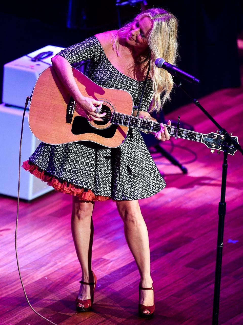 Deana Carter performs "Strawberry Wine" during the NSAI 50 Years of Songs concert at the Ryman Auditorium in Nashville, Tenn., Wednesday, Sept. 20, 2017.