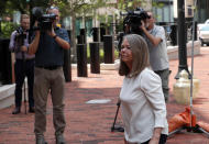 <p>Accountant Cindy Laporta arrives at the Alexandria Federal Courthouse, Monday, Aug. 6, 2018, in Alexandria, Va. to testify at President Donald Trump’s former campaign chairman Paul Manafort’s tax evasion and bank fraud trial. (Photo: Alex Brandon/AP) </p>