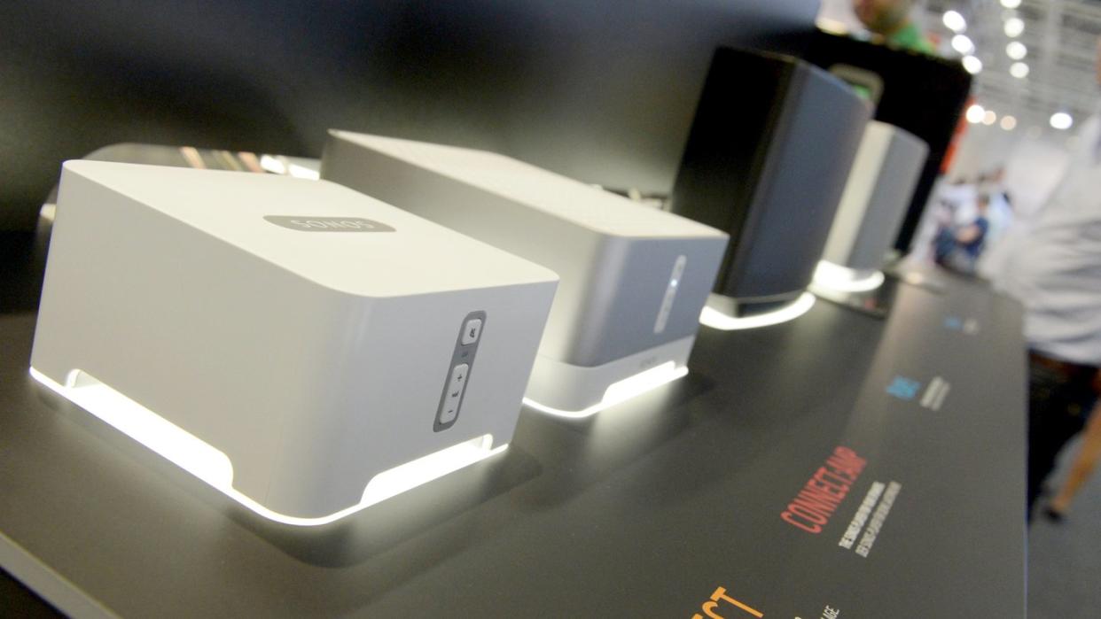 Ein Sonos Connect der ersten Generation (2011 bis 2015) auf der IFA 2012 in Berlin. Der Streaming-Player gehört zu jenen älteren Sonos-Geräten, die von Mai an keine Software-Updates mehr erhalten.