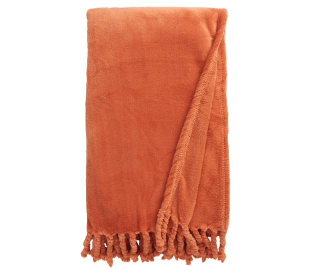 Bliss Plush Throw. Image via Nordstrom.