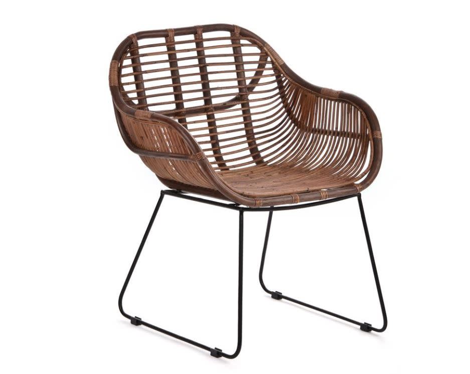 Gartenstuhl aus Rattan im Retro-Design von animal-design, Preis: um 130 Euro (Bild: rakuten.de)