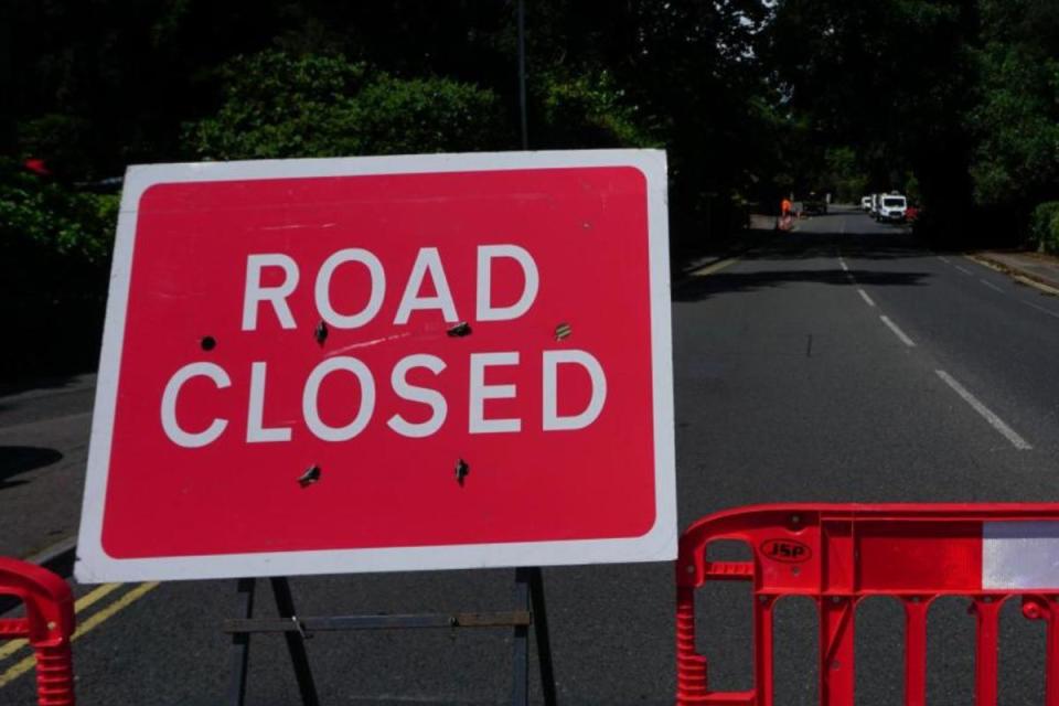 Road through town to close throughout day for nearly two weeks i(Image: Daily Echo)/i