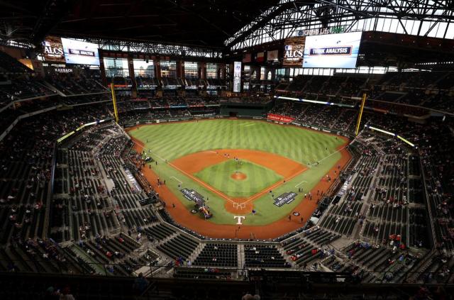 Roof at Minute Maid Park to be closed for Rangers vs. Astros ALCS Game 1