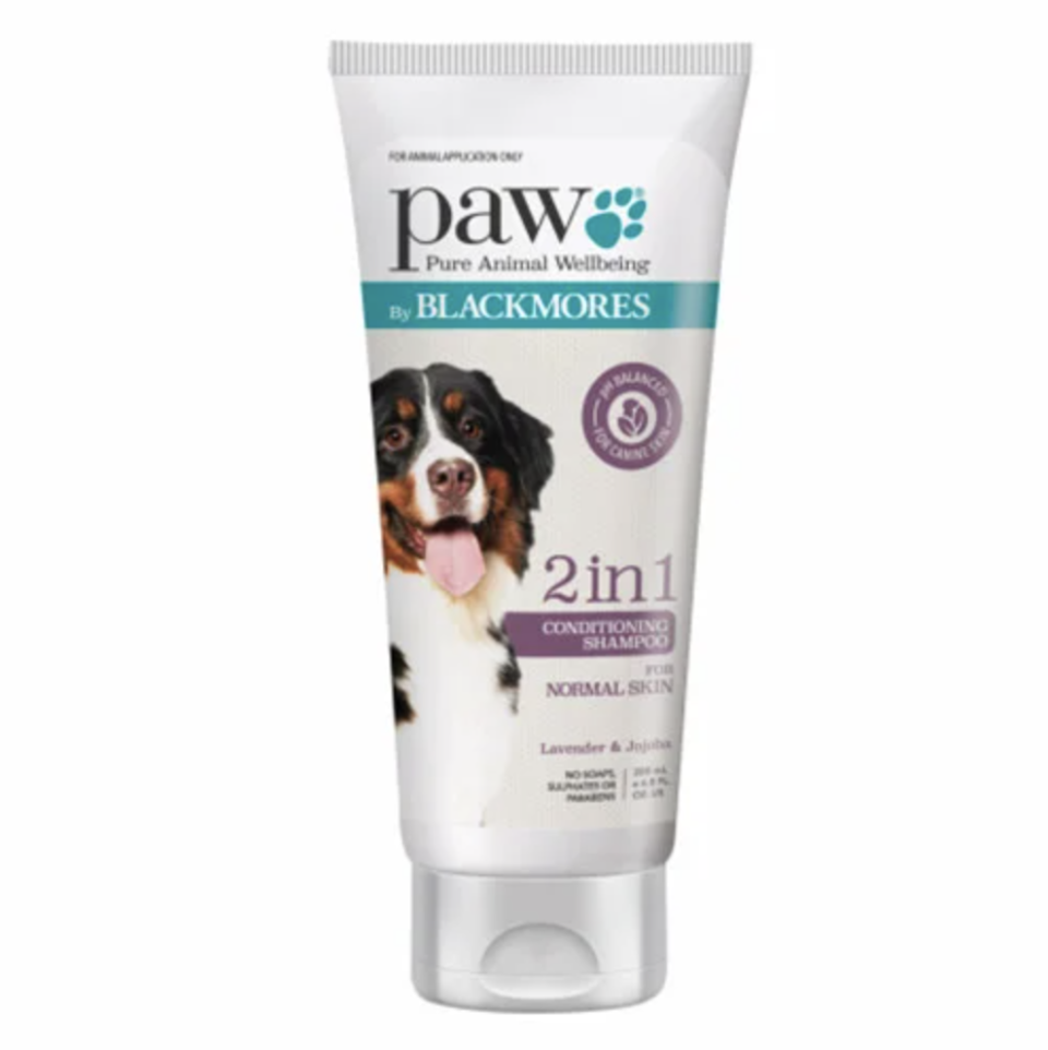 PAW 2 in 1 Conditioning Shampoo (Photo via Canada Vet Express)