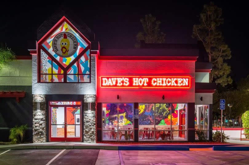 daves hot chicken shop front