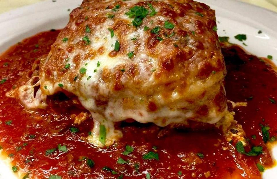 Lasagna, Consiglio’s (New Haven, Connecticut)