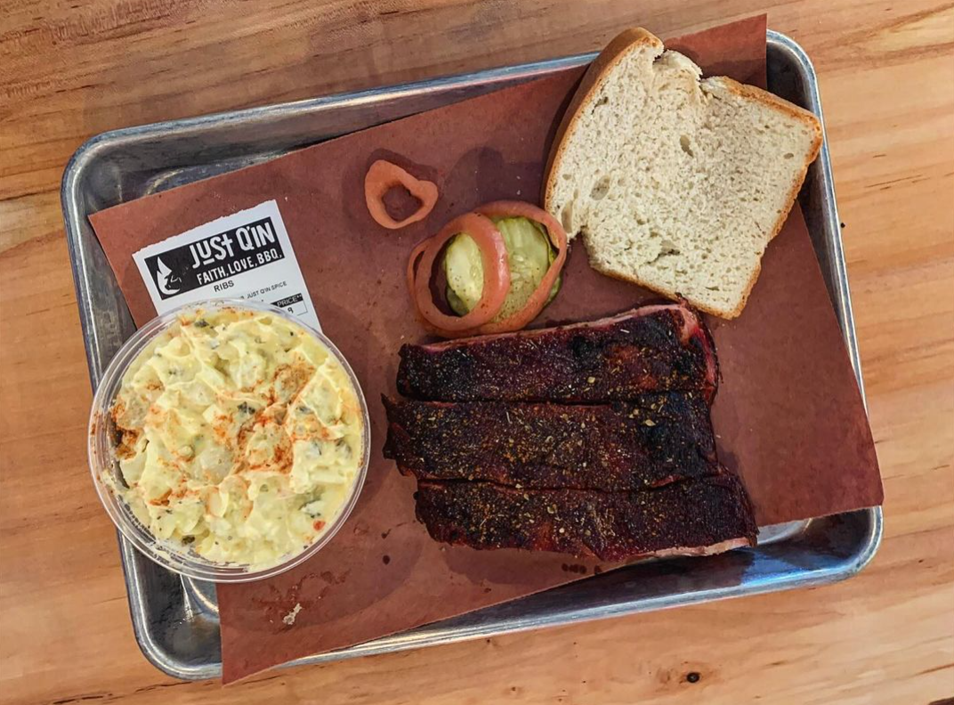 Ribs and potato salad at Just Q'in, in College Hill.