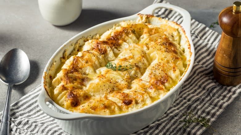 scalloped potatoes with cheese and spices