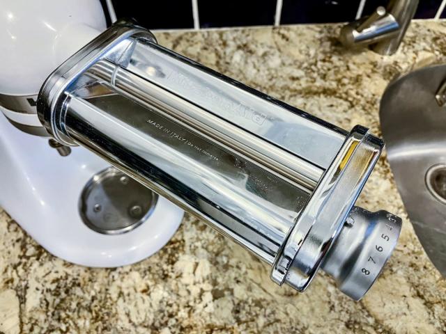 Pasta Maker Attachment for KitchenAid Stand Mixers -3 in 1 Set Pasta  Attachments includes Pasta Roller, Spaghetti Fettuccine Cutter, Pasta  Machine Attachment Accessories for KitchenAid