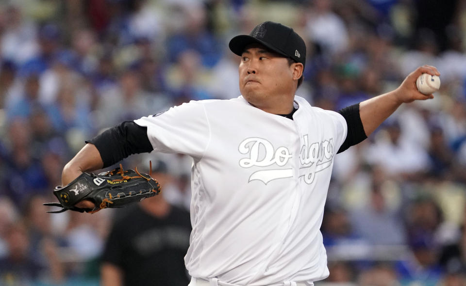 LOS ANGELES, CA - AUGUST 23: Los Angeles Dodgers starting pitcher Hyun-Jin Ryu (99) pitches to the Yankees at Dodger Stadium in Los Angeles on Friday, Aug. 23, 2019. (Photo by Scott Varley/MediaNews Group/Torrance Daily Breeze via Getty Images)