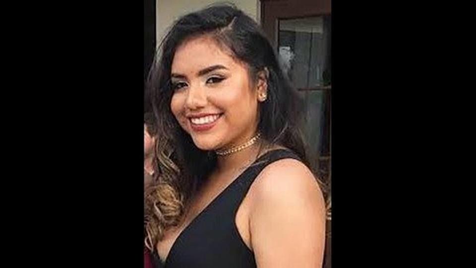 Alexa Duran, the 18-year-old Florida International University student killed in the collapse of the Florida International University bridge, on March 15, 2018. She was in a car sitting at a red light.