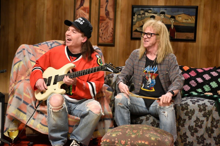 SATURDAY NIGHT LIVE 40TH ANNIVERSARY SPECIAL — Pictured: (l-r) Mike Meyers as Wayne, Dana Carvey as Garth during the Wayne’s World skit on February 15, 2015 — (Photo by: Dana Edelson/NBCU Photo Bank/NBCUniversal via Getty Images via Getty Images)