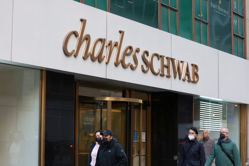 A view of the Charles Schwab office location in Manhattan, New York