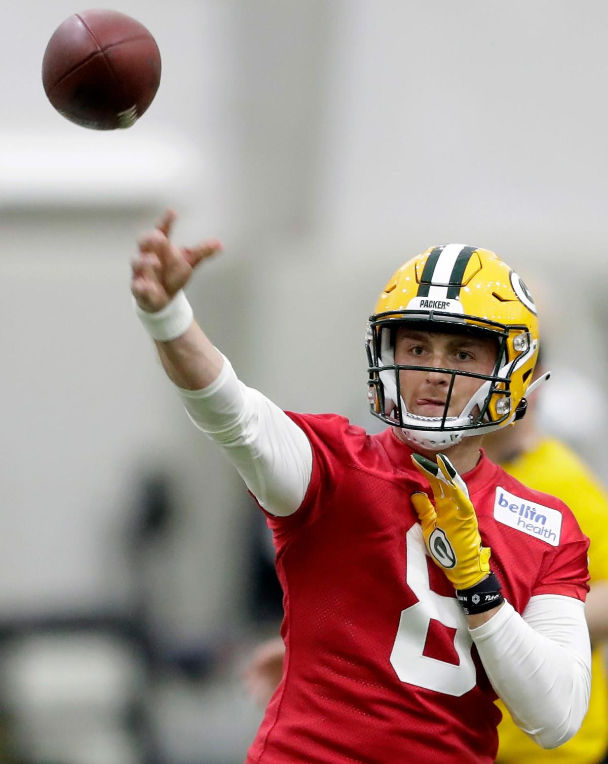 Aaron Rodgers welcomes Packers rookie Sean Clifford to NFL with gift