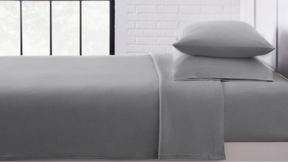 Best Home Depot gifts: Sheets