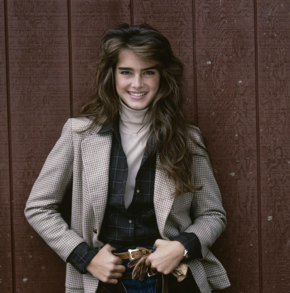 <p>Brooke Shields and other "All-American girl" types inspired women everywhere to grow their hair long and give it <a href="https://www.goodhousekeeping.com/beauty/hair/a35733/how-to-get-thicker-hair/" rel="nofollow noopener" target="_blank" data-ylk="slk:as much volume;elm:context_link;itc:0;sec:content-canvas" class="link ">as much volume</a> as possible.<strong><br></strong></p><p><strong>RECOMMENDED: </strong><a href="https://www.goodhousekeeping.com/beauty/hair/a34377/how-to-grow-hair-faster-tips/" rel="nofollow noopener" target="_blank" data-ylk="slk:How to Grow Your Hair Faster;elm:context_link;itc:0;sec:content-canvas" class="link ">How to Grow Your Hair Faster</a></p>