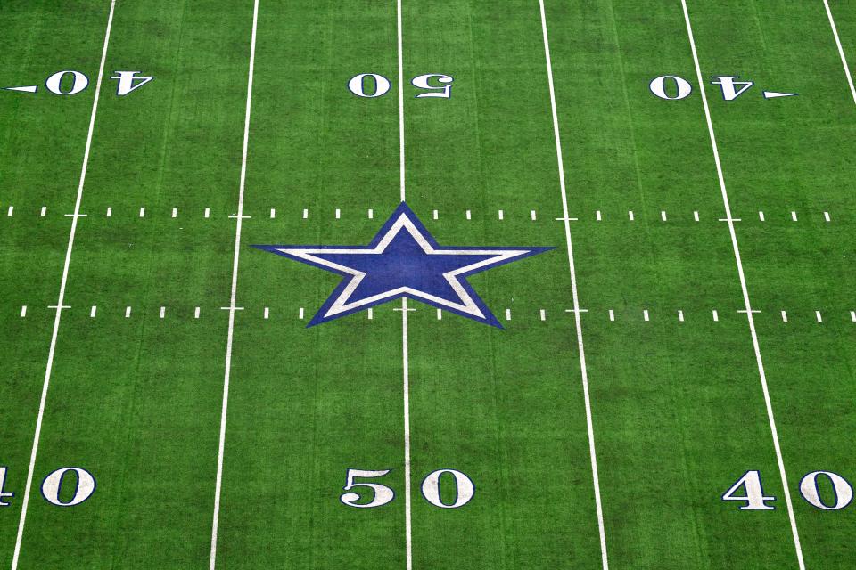 Longtime former Dallas Cowboys executive Richard Dalrymple allegedly watched several cheerleaders change in their locker room in 2015, which prompted a $2.4 million settlement. (Photo by Robin Alam/Icon Sportswire via Getty Images)