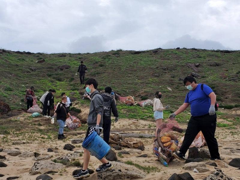 向海致敬姑婆嶼淨灘　澎管處再邀鄉親