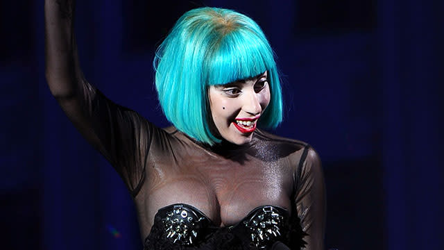 Lady Gaga to Open VMAs with Debut of 'Applause'