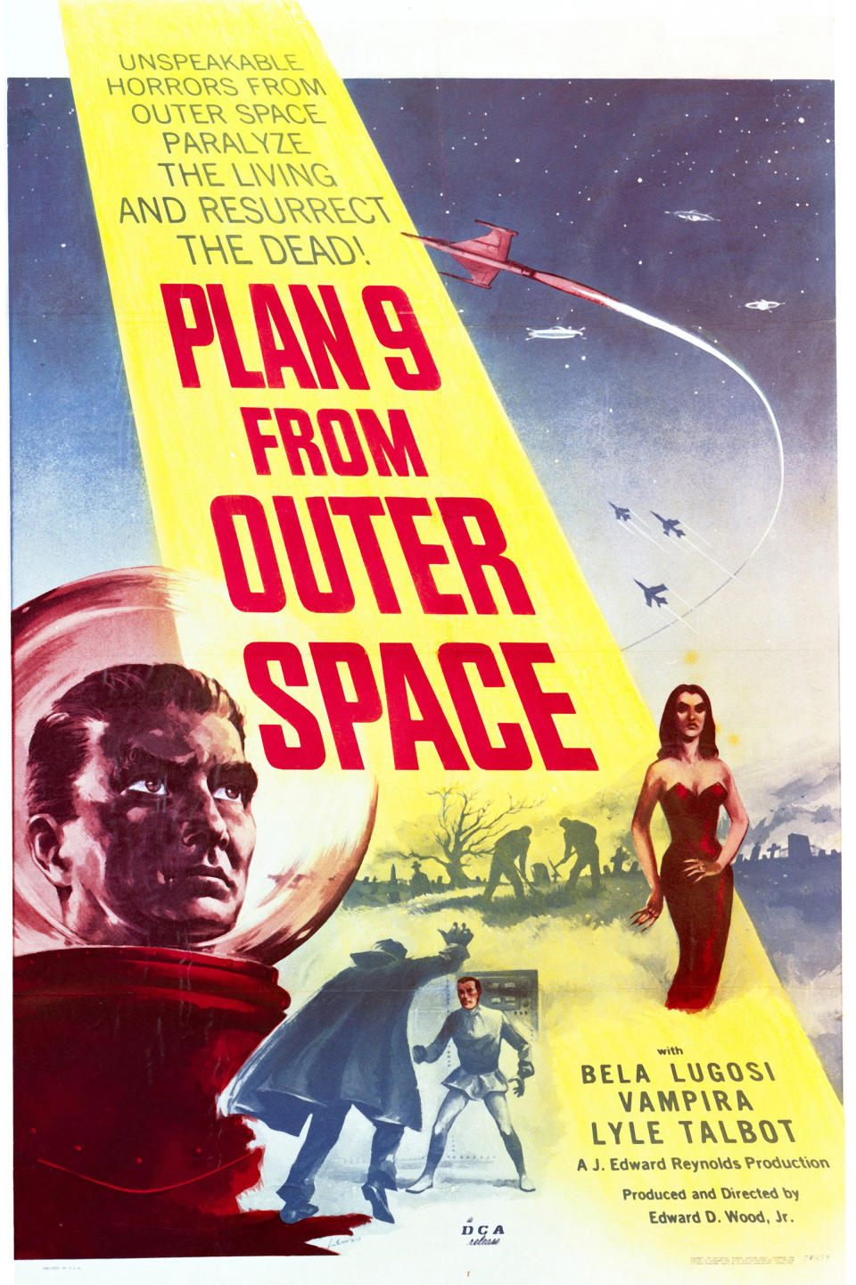 A poster for Edward D. Wood, Jr.'s 1959 science fiction film 'Plan 9 From Outer Space'. The film starred Gregory Walcott, Mona McKinnon, Tor Johnson, Bela Lugosi and Vampira. (Photo by Silver Screen Collection/Getty Images)