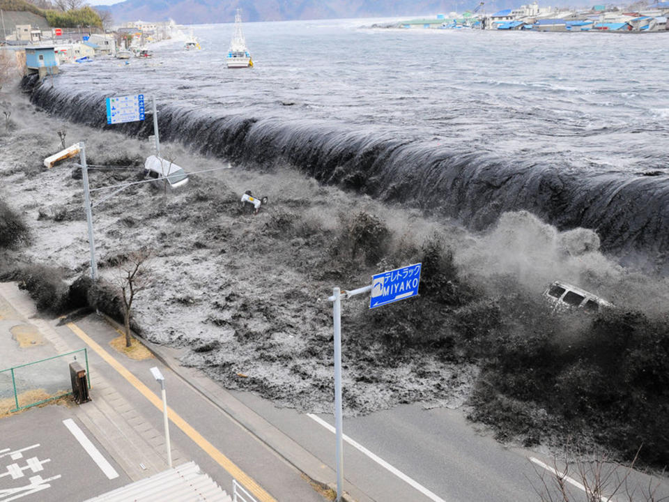 Tsunami warning: What to do if you are caught in an area threatened by severe coastal waves