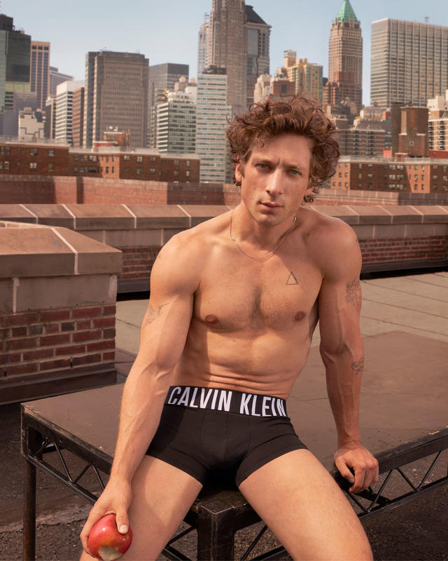Jeremy Allen White Strips Down to Underwear While Eating an Apple for New Calvin  Klein Campaign