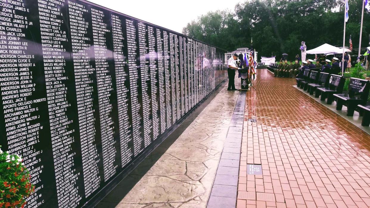 The names of 1,822 Ohioans killed in the Korean War were added to a black-granite monument that was dedicated Saturday at the Ohio Veterans' Memorial Park in the village of Clinton.