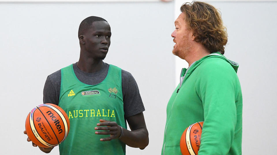 Thon Maker has pulled out of Australia's World Cup squad.