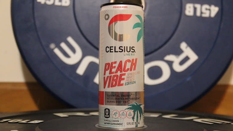 Peach Vibe Celsius can