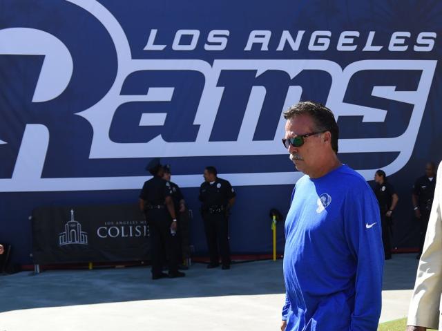 Rams' Jeff Fisher OK with players raising fists during national