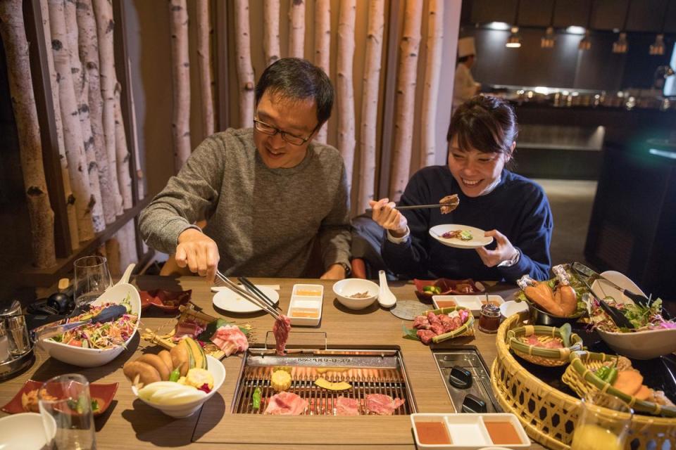 來日本當然要吃一頓燒肉才過癮。