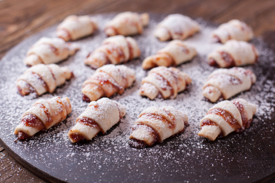 Raspberry Pastry Roll-Ups