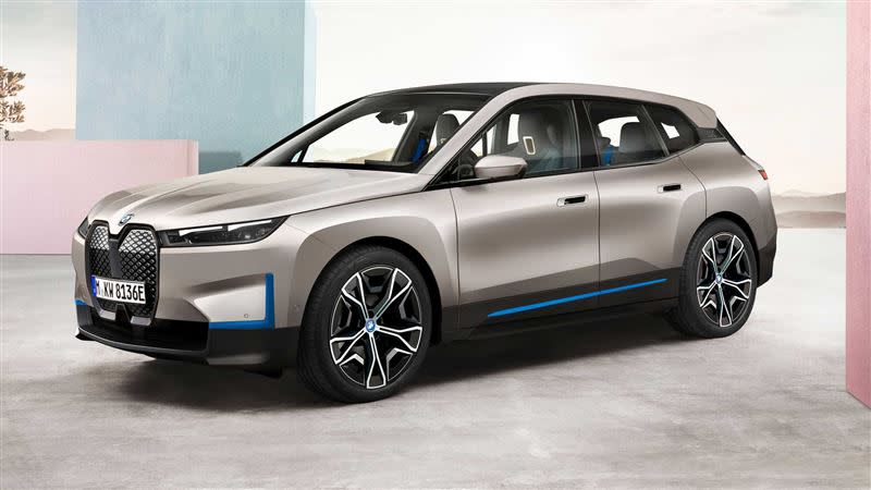 BMW發表全新純電豪華休旅iX。（圖／翻攝自BMW官網）