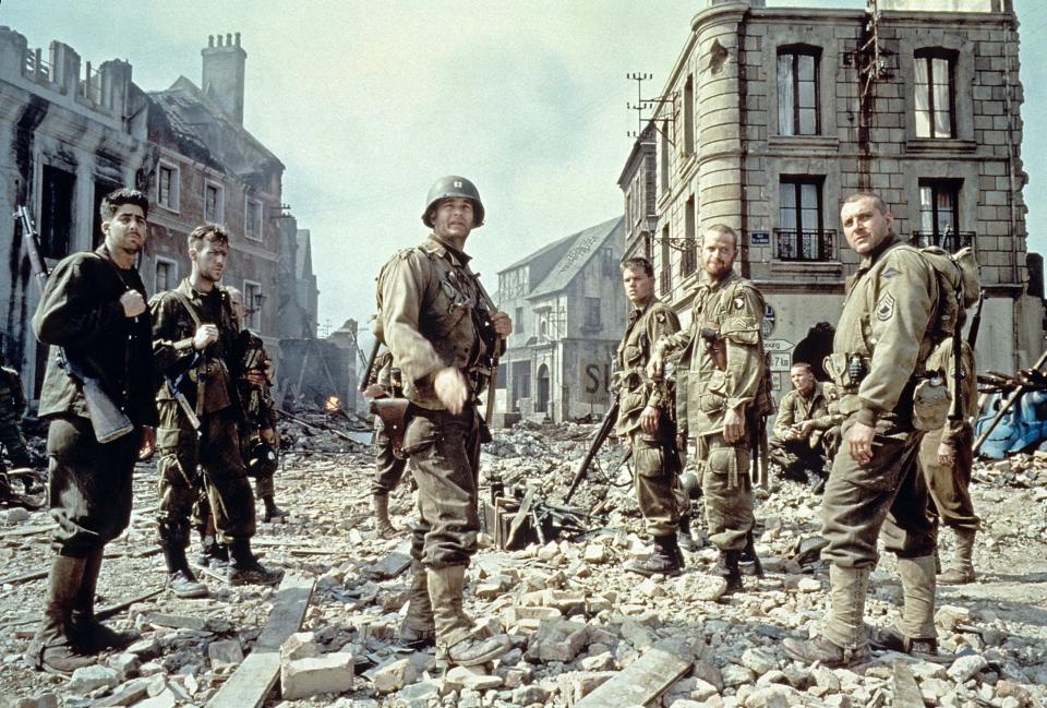 Adam Goldberg, Demitri Goritsas, Tom Hanks, Matt Damon, Maximilian Martini and Tom Sizemore in "Saving Private Ryan"