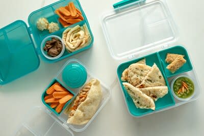 Over one in four (26%) Canadian parents say that their child has experienced lunchbox shaming in elementary school. (CNW Group/Sistema)