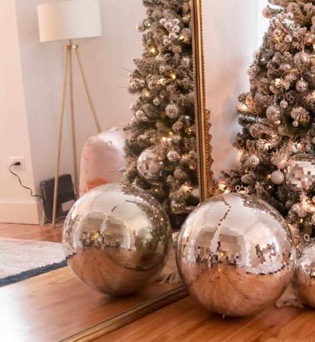 35 Christmas Decorations You Haven't Thought Of - PureWow