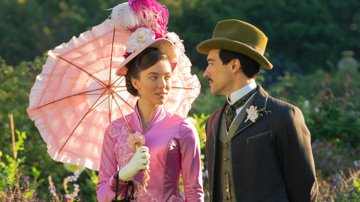  Nicole Brydon Bloom and Blake Ritson in The Gilded Age season 2. 