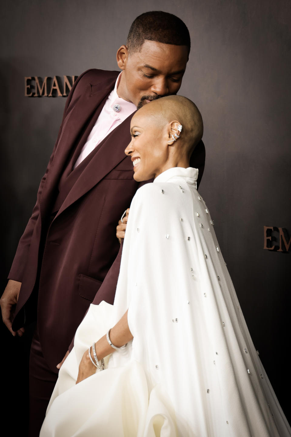 LOS ANGELES, CALIFORNIA - NOVEMBER 30: Will Smith (L) and Jada Pinkett Smith (R) attend the premiere of Apple Original Films' 