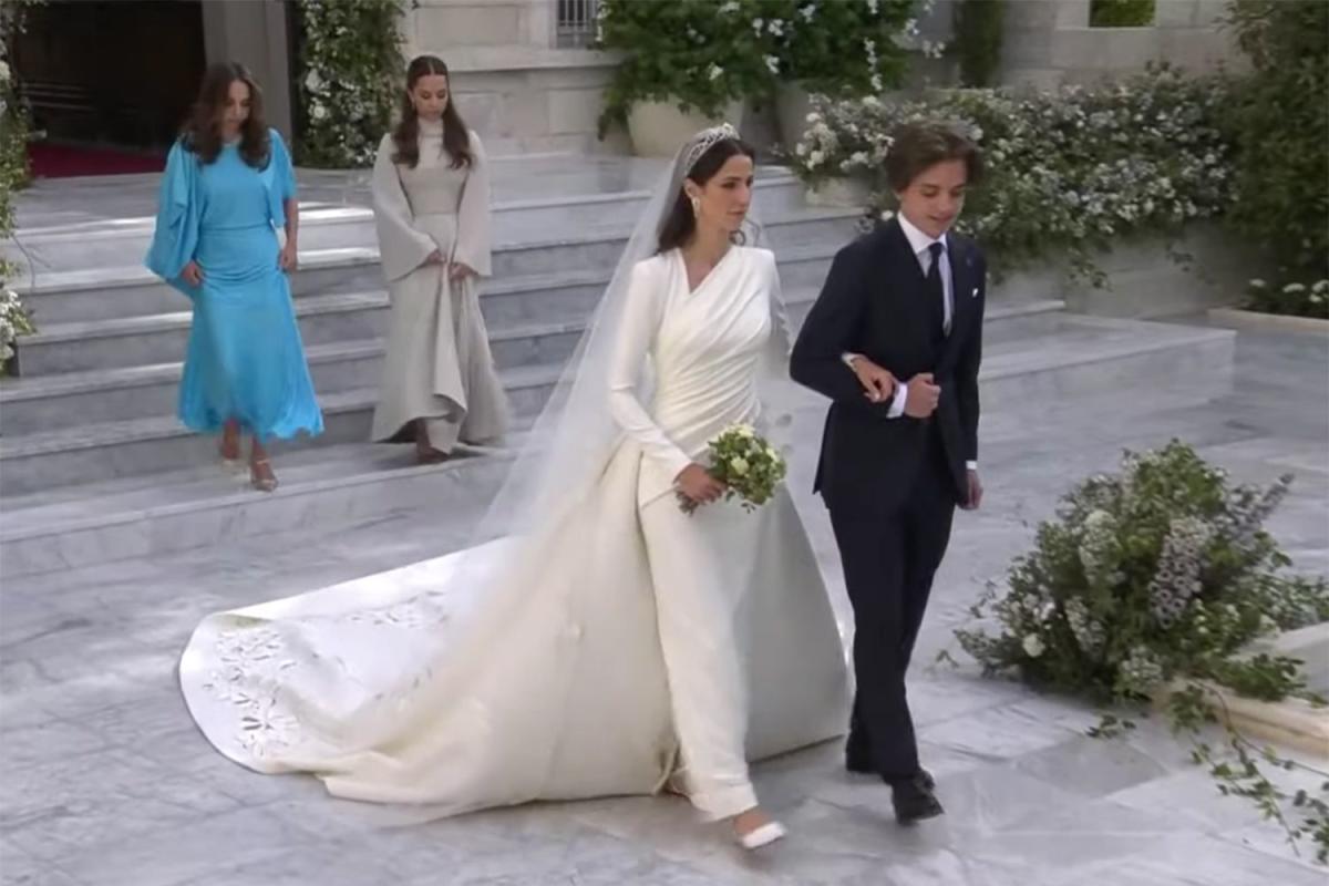 Princess Rajwa chooses Elie Saab for most anticipated wedding