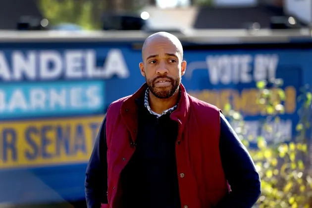 how-did-mandela-barnes-lose.jpg Mandela Barnes Campaigns Across Wisconsin On Eve Of Midterm Election - Credit: Scott Olson/Getty Images