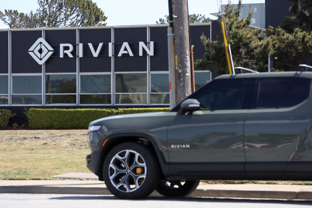 Rivian jumps on outlook, says R2 mid-size SUV coming in 2025