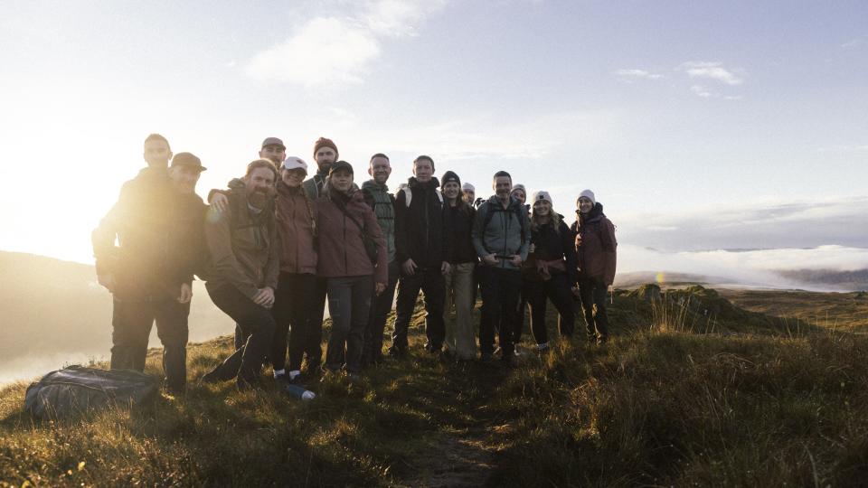 Hiking Wansfell Pike