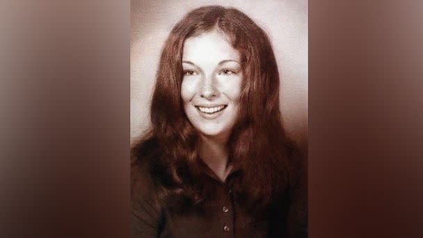 PHOTO: An undated photo released by the  Lancaster County District Attorney's Office shows 19-year-old Lindy Sue Biechler, who was killed at her Manor Township, Pennsylvania, apartment, on Dec. 5, 1975. (Lancaster County District Attorney's Office)