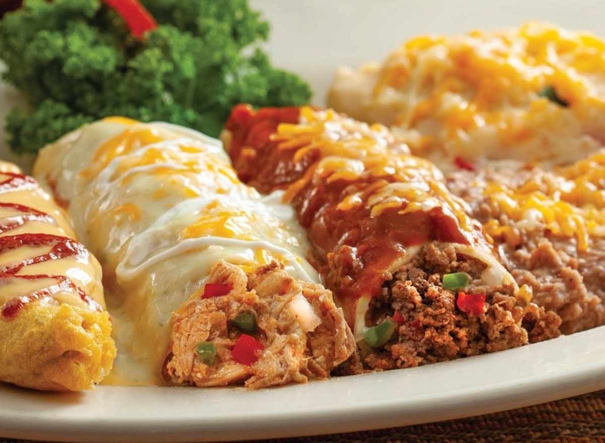 abuelos enchiladas